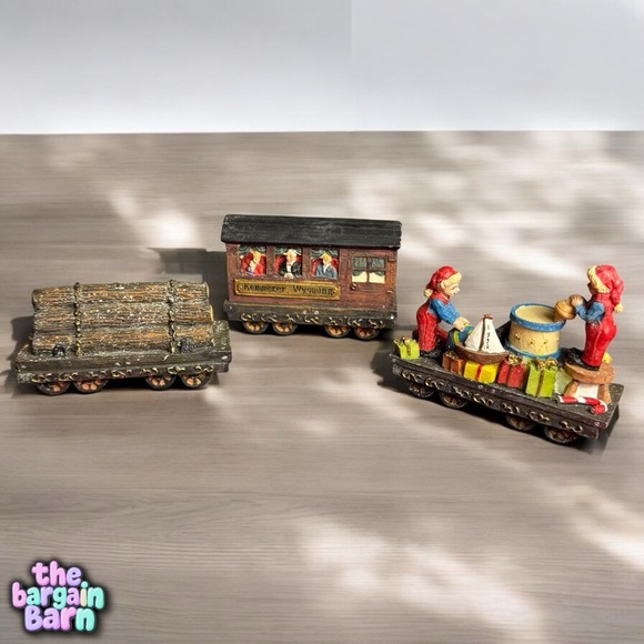 JC Penney Home Towne Express 1998 Christmas Train Cars Collectible Set (3pc) - Picture 1 of 4